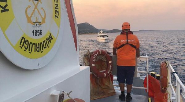 Bodrum'da sürüklenen tekne kurtarıldı