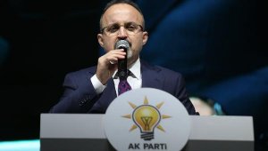 "Büyükelçilerle kuyruğa girmişçesine gizli- saklı görüşmeler yapıyorsunuz"