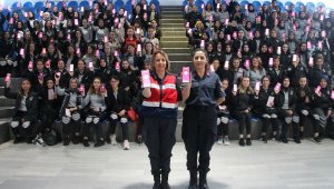 Çanakkale'de kadın güvenlik görevlilerine KADES bilgilendirmesi