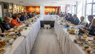 CHP'li belediye başkanları Soyer'den neler istedi