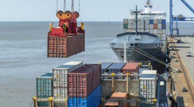 Egeli ihracatçılar ilk 4 ayda ihracatını yüzde 27 artırdı