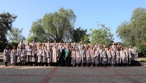 Ekonomi Üniversitesi'nde 84 akademisyen için 'gurur' töreni