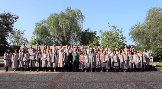 Ekonomi Üniversitesi'nde 84 akademisyen için 'gurur' töreni