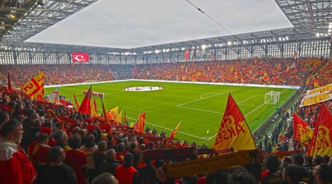 Göztepe evindeki son maçta Beşiktaş'ı ağırlayacak