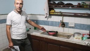 Hırsızlık için girdiği evde kıymalı yumurta yaptı