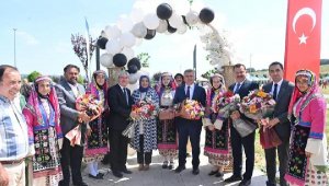 İvrindi'de kuzu ve oğlaklar birincilik için yarıştı