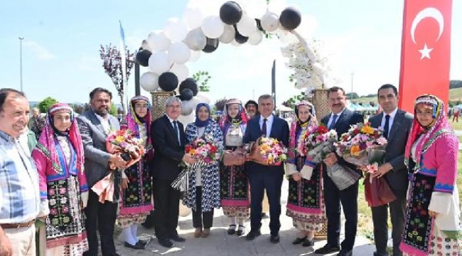 İvrindi'de kuzu ve oğlaklar birincilik için yarıştı