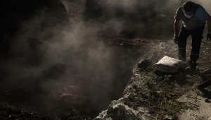 İzmir'de 5 ton 860 kilo at-eşek eti ele geçirildi