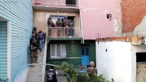 İzmir'de helikopter destekli operasyon!