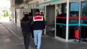 İzmir'de sosyal medyada terör propagandasına 13 gözaltı