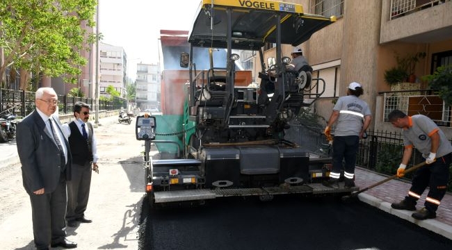 Karabağlar'da ekipler sahaya indi, asfaltlama çalışmaları hızlandı