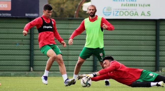 Karşıyaka son hafta tam kadro