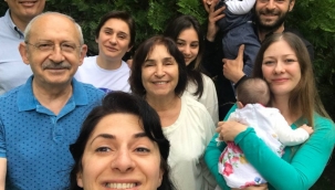 Kılıçdaroğlu'ndan bayram paylaşımı! İkiz torunlar el öpmeye geldi