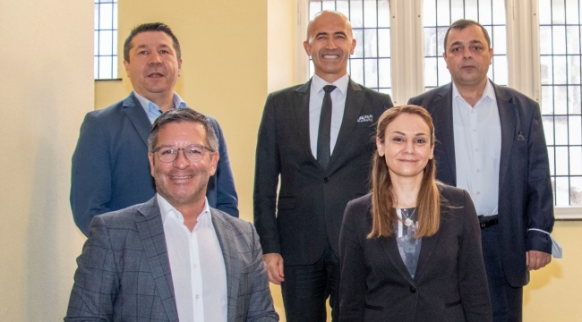 Konak-Hamm hattı güçleniyor! İlk ziyaret gerçekleşti