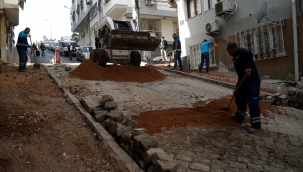 Konak'ın sokaklarında yoğun çalışma