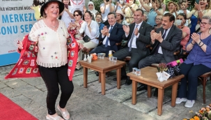 Konaklı kadınların, kurslarda ürettiği ürünler sergide