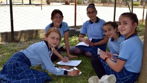 Köy okulundaki 50 öğrenci kitap yazdı