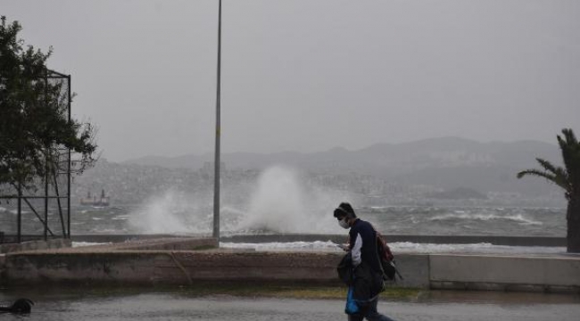 Kuzey Ege Denizi'nde fırtına uyarısı