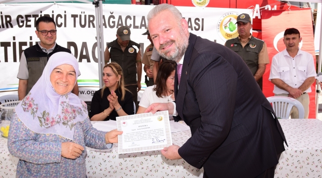 Menemen Belediyesi, gelir getirici ağaçlarla kalkındıracak