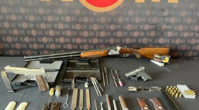 Ödemiş'te tabanca atölyesinde bir gözaltı 