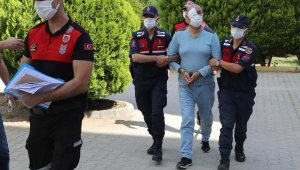 Sevgilisiyle arkadaşının üzerine gözünü kırpmadan asit döktü