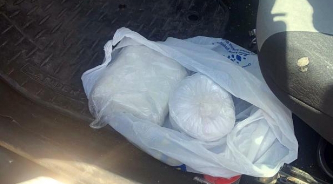 Otomobilinde 1 kilo kokainle yakalandı, tutuklandı