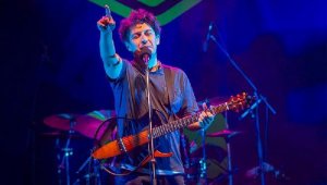 Pinhani, 19 Mayıs kutlamalarında İzmir'de gençlerle buluştu