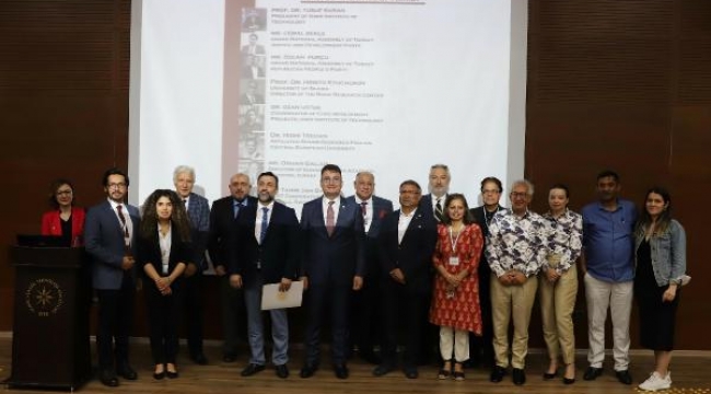 Romanlar için topluluk geliştirme çalıştayı