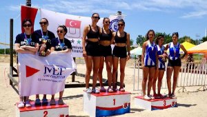 ADÜ, plaj voleybolunda üçüncü oldu