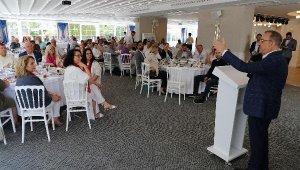 AK Parti İlçe STK Buluşmaları'nın ilki Karşıyaka'da