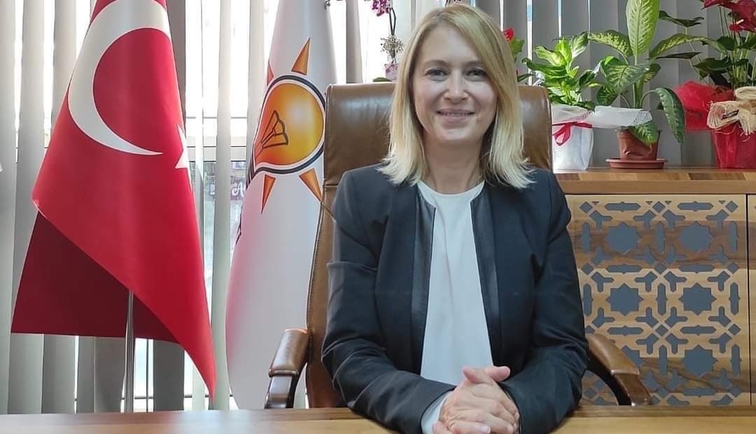 Karşıyaka Belediye Başkanı Tugay'a tepki: Stadı yapmayacaksa söylesin