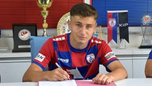 Altınordu, Akhisarspor'dan golcü Bertuğ'u aldı