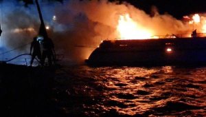Bodrum'da milyonluk yat alev alev yandı