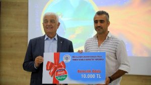 Büyükşehir karikatür yarışması ödül töreni yapıldı