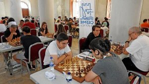 Çeşme'de satranç turnuvası heyecanı
