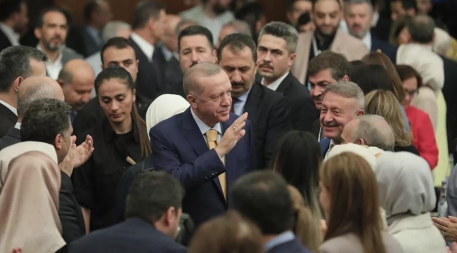 Erdoğan'dan milletvekillerine: Rahat olun seçimi kazanacağız