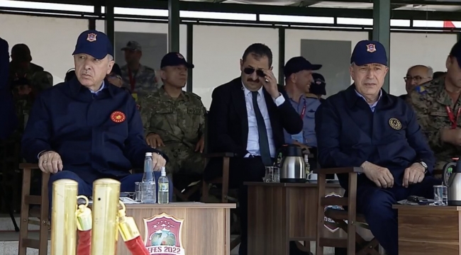 Cumhurbaşkanı Erdoğan, Efes tatbikatını izledi