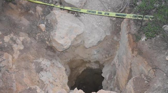 Define aramak için kazdığı çukura düşerek hayatını kaybetti