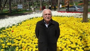 Denizde kalp krizi geçiren öğretmen hayatını kaybetti