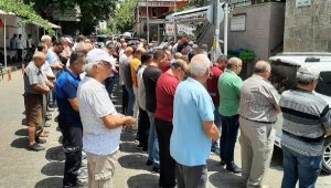 Edremit'te tüfekle öldürülen Sevim, toprağa verildi