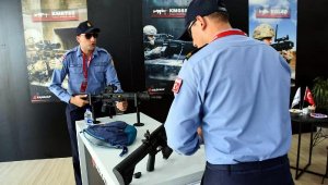 EFES-2022 tatbikatında Savunma Sanayi Sergisi'ne yabancı askerlerden ilgi