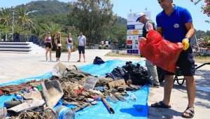 Göcek koylarında deniz dibi pırıl pırıl oldu! 300 kilo atık çıktı