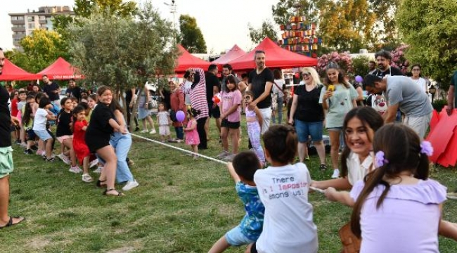 Hayvanseverler Çiğli'de 5'inci Pati Dostları Festivali'nde buluştu