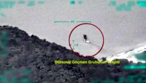 İnsansız hava aracı ile tespit edilen 62 kaçak göçmen yakalandı