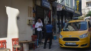 İşadamı, ofisinde başından tabancayla vuruldu