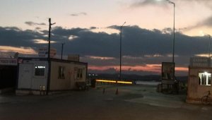 İskele kapatıldı, feribot seferleri durdu