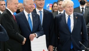 İsveç ve Finlandiya NATO'ya davet edildi