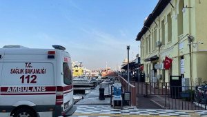 İzmir'de denizde erkek cesedi bulundu