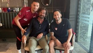 İzmir'de yıllar sonra milli coşku