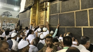 Kabe'ye yüz sürmek, duvarlarına dokunmak yasaklandı